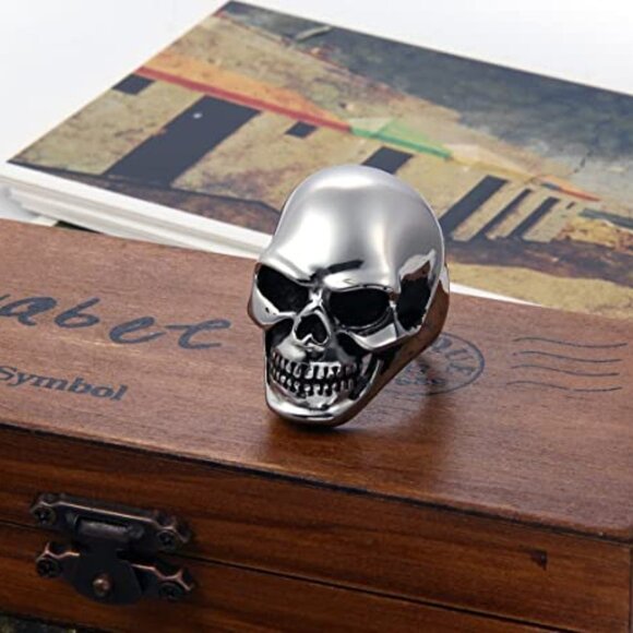 Stainless Steel Full Skull Ring - Picture 2 of 7